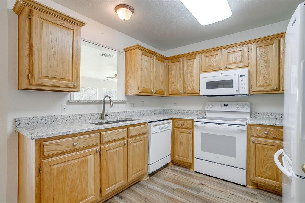 White Bluff #01 - Residential