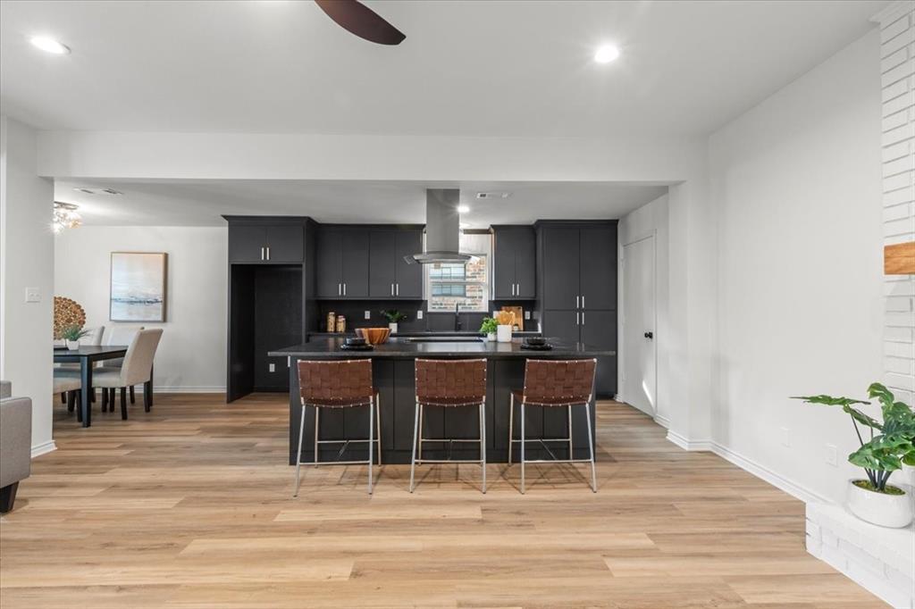 Dallas, Texas 75228, United States, 3 Bedrooms Bedrooms, ,2 BathroomsBathrooms,Residential,Pending,26594