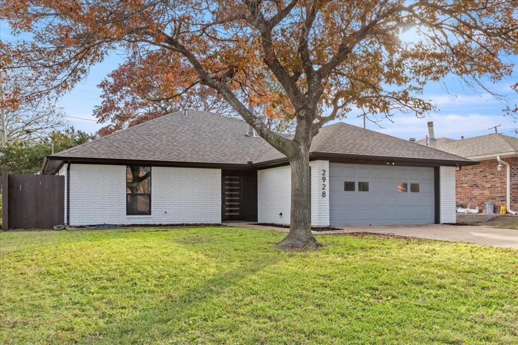 Dallas, Texas 75228, United States, 3 Bedrooms Bedrooms, ,2 BathroomsBathrooms,Residential,Pending,26594