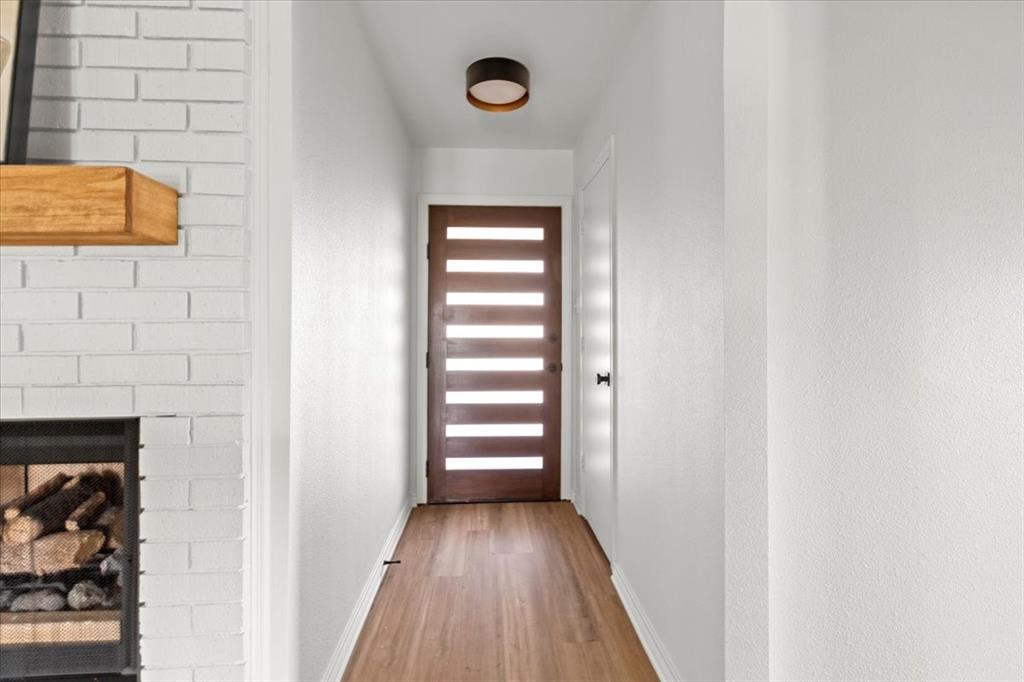 Dallas, Texas 75228, United States, 3 Bedrooms Bedrooms, ,2 BathroomsBathrooms,Residential,Pending,26594