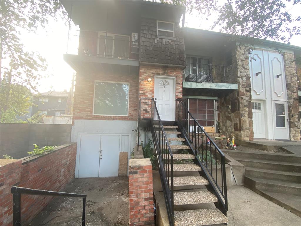 Townhouse Condo - Residential