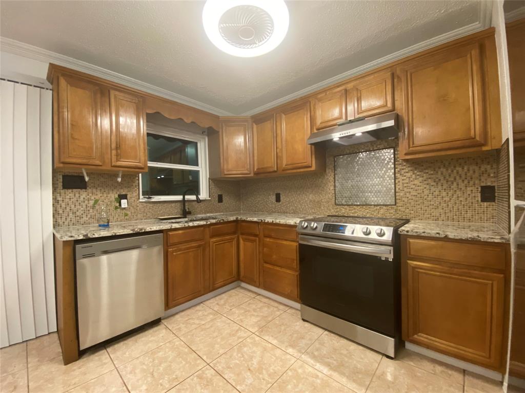 Townhouse Condo - Residential