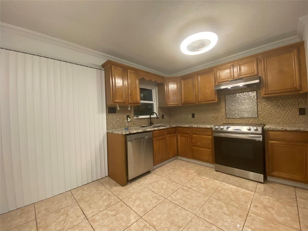 Townhouse Condo - Residential