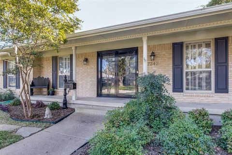 Tiny photo for 7342 Alto Caro Drive, Dallas, TX 75248 (MLS # 21100429)
