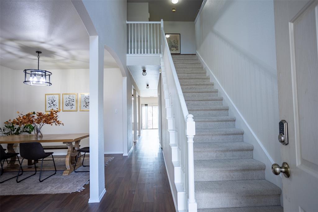 10713 Vista Heights Boulevard