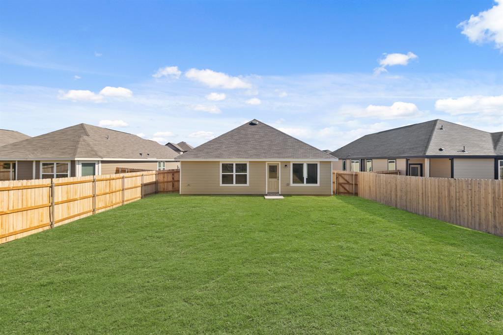 Retreat at Fossil Creek - Residential