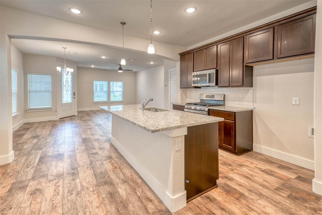 1403 Apricot Lane