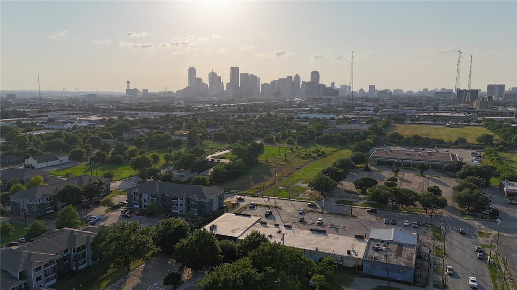 Bomars Grand Ave - Land