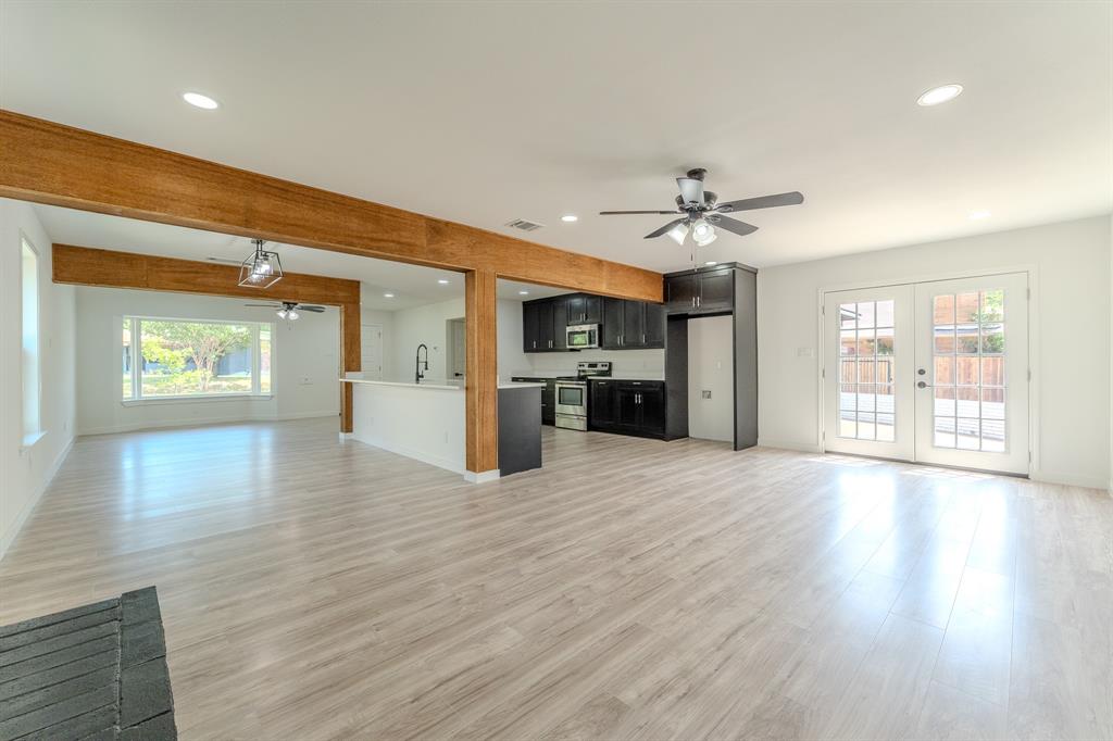 1516 Driftwood Drive