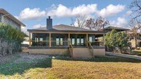 1004 W Lake Drive Weatherford TX 76087