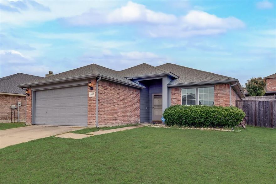 Darling starter home that has been well cared on a nice sized lot located in the Meadows of Birmingham. Welcome in
with LVP flooring throughout most of the home and nice sized Living Room open to the well appointed eat in
Kitchen. Kitchen with white cabinets, stainless appliances, newer range, refrigerator, and microwave included has
plenty of space for a nice dining table. Generous laundry room includes a washer & dryer and is off the Kitchen with a
wall of shelves for a handy pantry. Three bedrooms with the primary in the back which has a walk-in closet, soaking
tub, separate shower, and dual sinks. The private back yard with an open patio and nice wood fencing includes a
storage shed as well. Perfect the way it is or make it your own as you go. Floor plan in the photos. Roof 2016, AC 2016, Refrigerator 2021, Water Heater 2021, Paint in & out 2022 & 2026, Full Gutter 2024, Dishwasher 2025, Range 2025, ADT Panel, doorbell and exterior cameras.