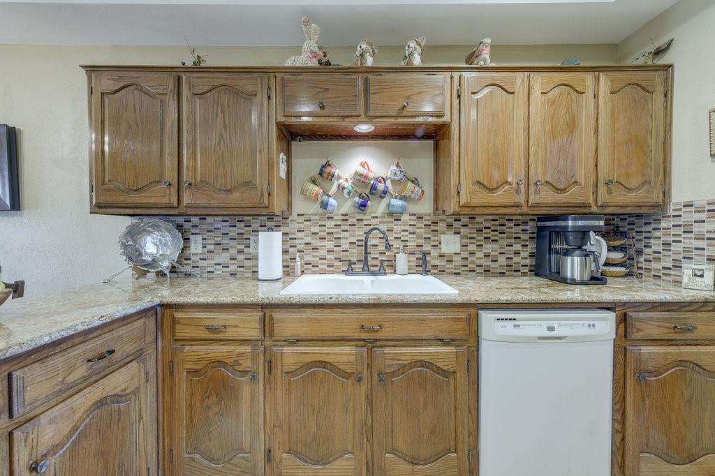 Lakegrove - Residential