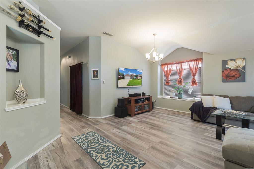 809 Fox Run Trail