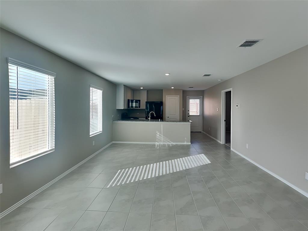 SHALE CREEK - Residential Lease