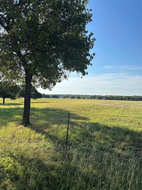 3620 Springfield Rd Springtown TX 76082