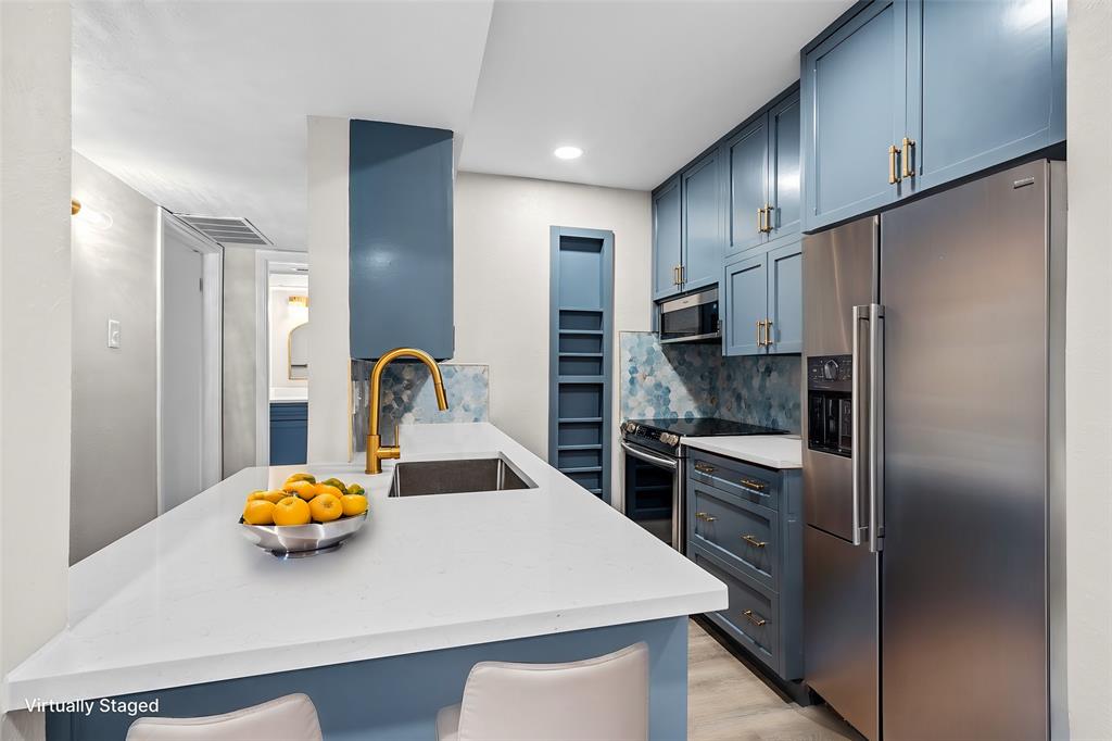 4851 Cedar Springs Road 392
