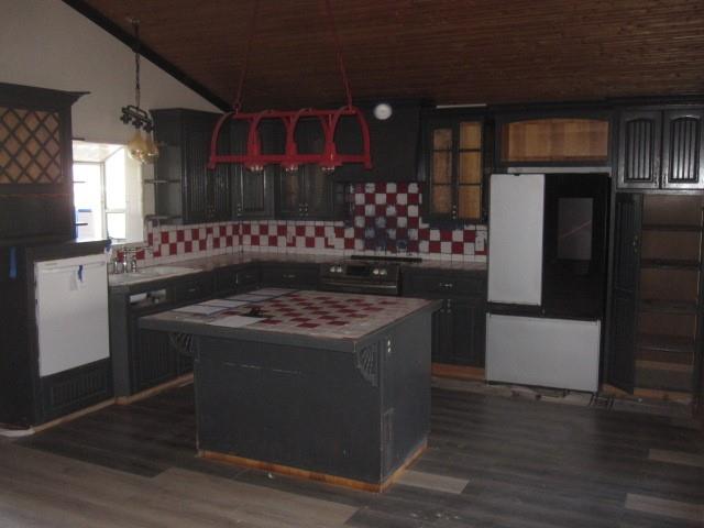 Ticknor Bp - Residential