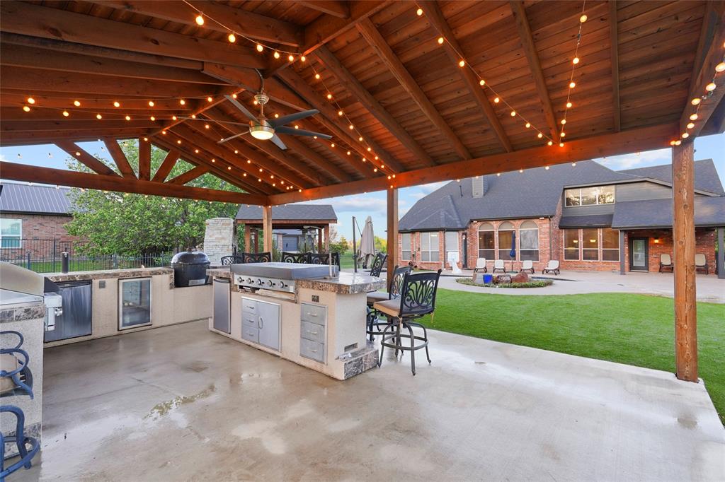 104 W Carruth Lane