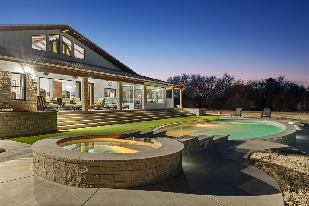 1818 County Road 1151
