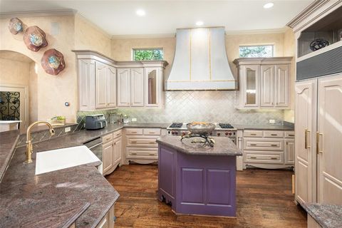 Tiny photo for 6262 Turner Way, Dallas, TX 75230 (MLS # 21049300)