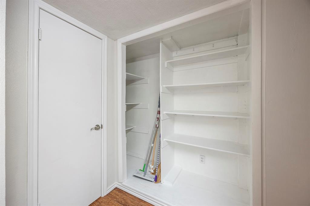 Bledsoe Estate - Residential