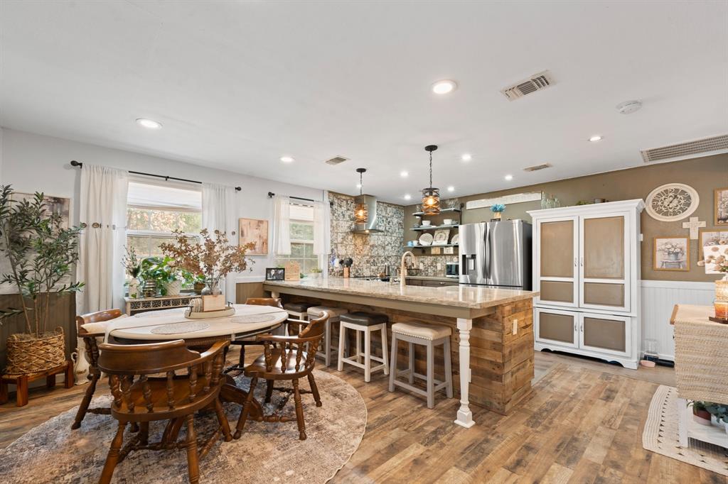 2516 Brushy Nob Drive