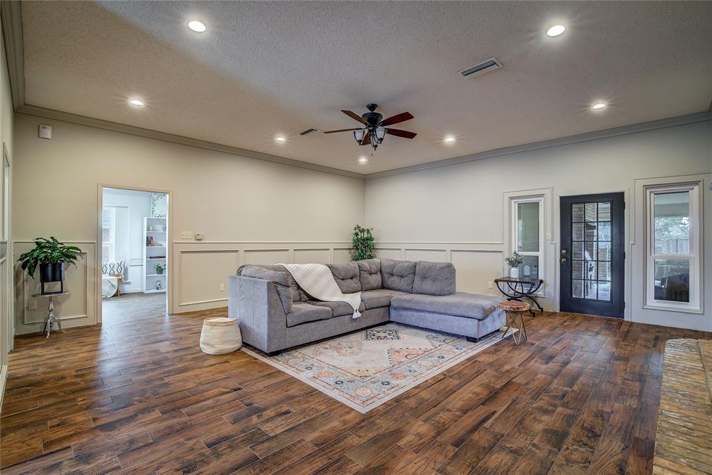 Woodbridge Xing Add - Residential