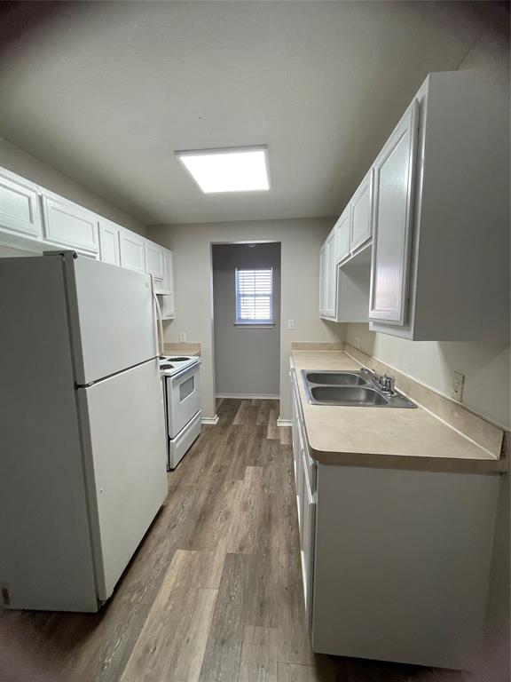 Robertson-Hunter Add - Residential Lease