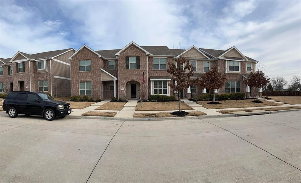 2212 Greystone Drive