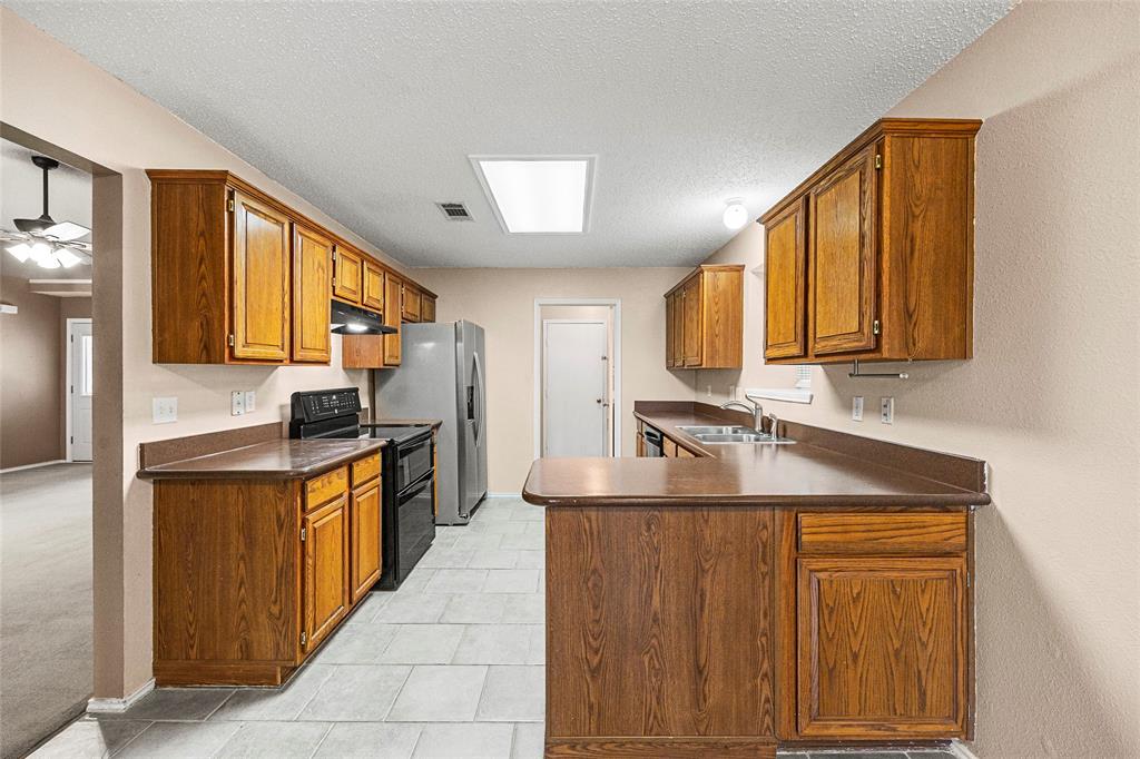 Cayman Estates - Residential