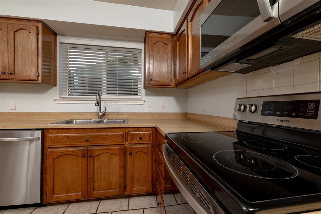 Foster Village Add - Residential