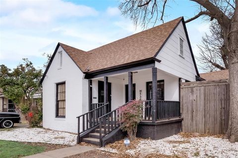 2707 Burlington Boulevard Dallas TX 75211