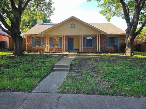 A home in DeSoto