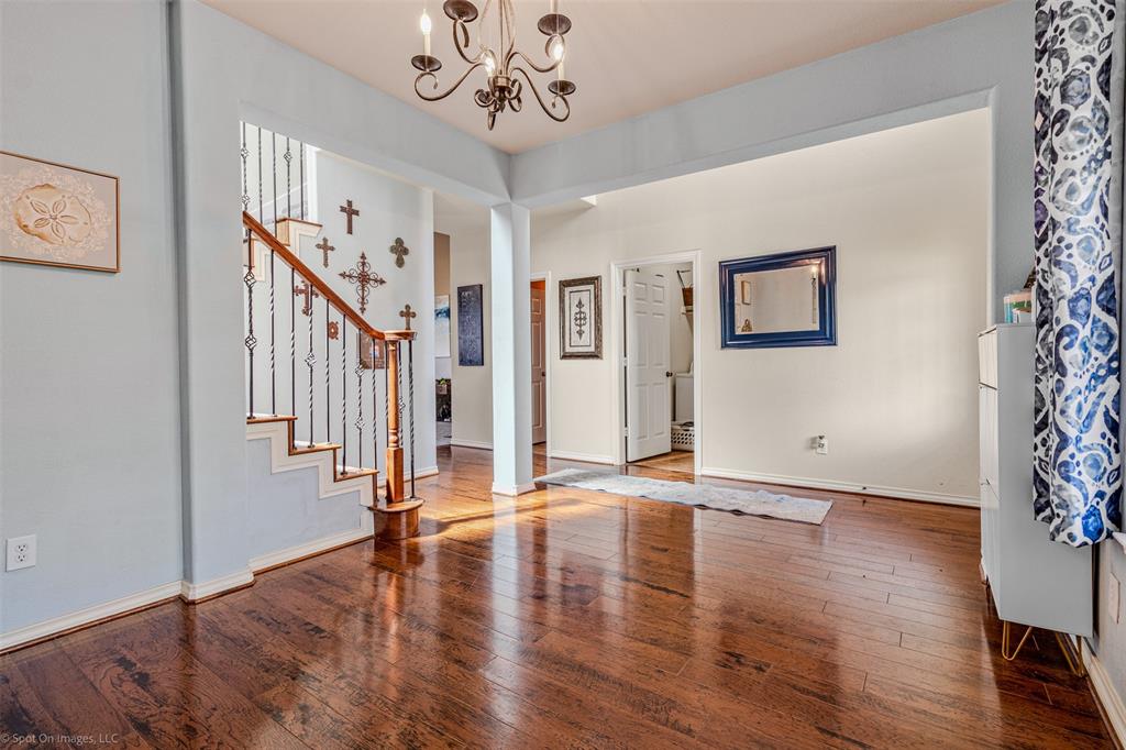 401 Villanova Drive