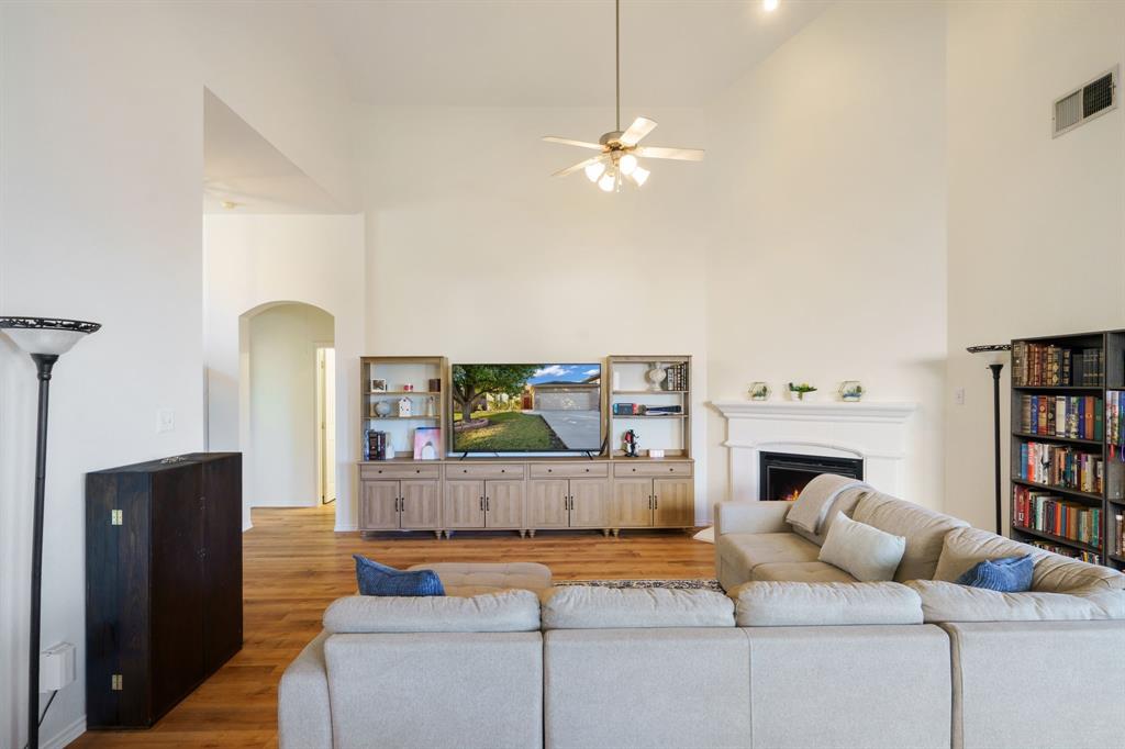 Crossing At Fossil Creek The - Residential