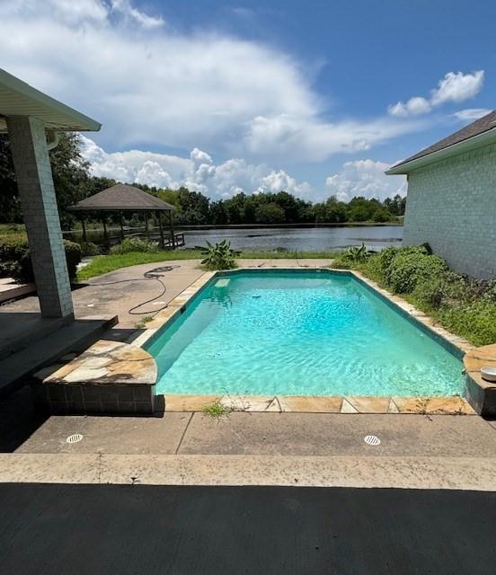 11151 County Road 4027