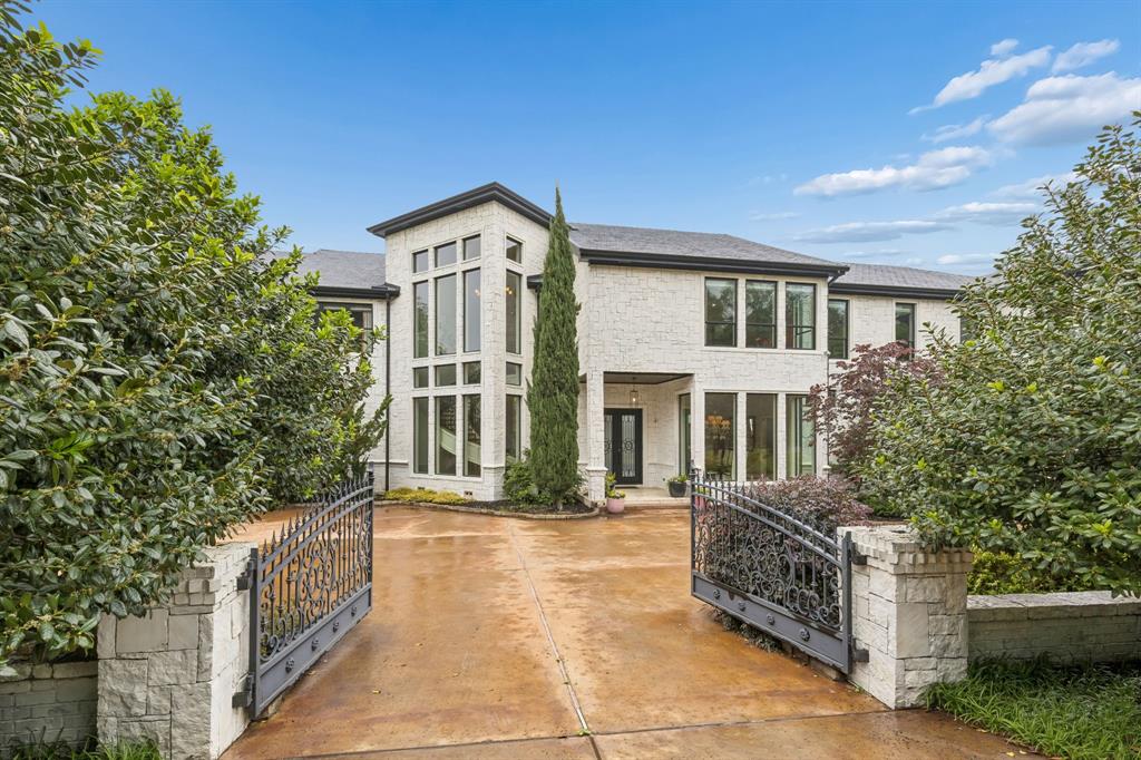 4511 Watauga Road