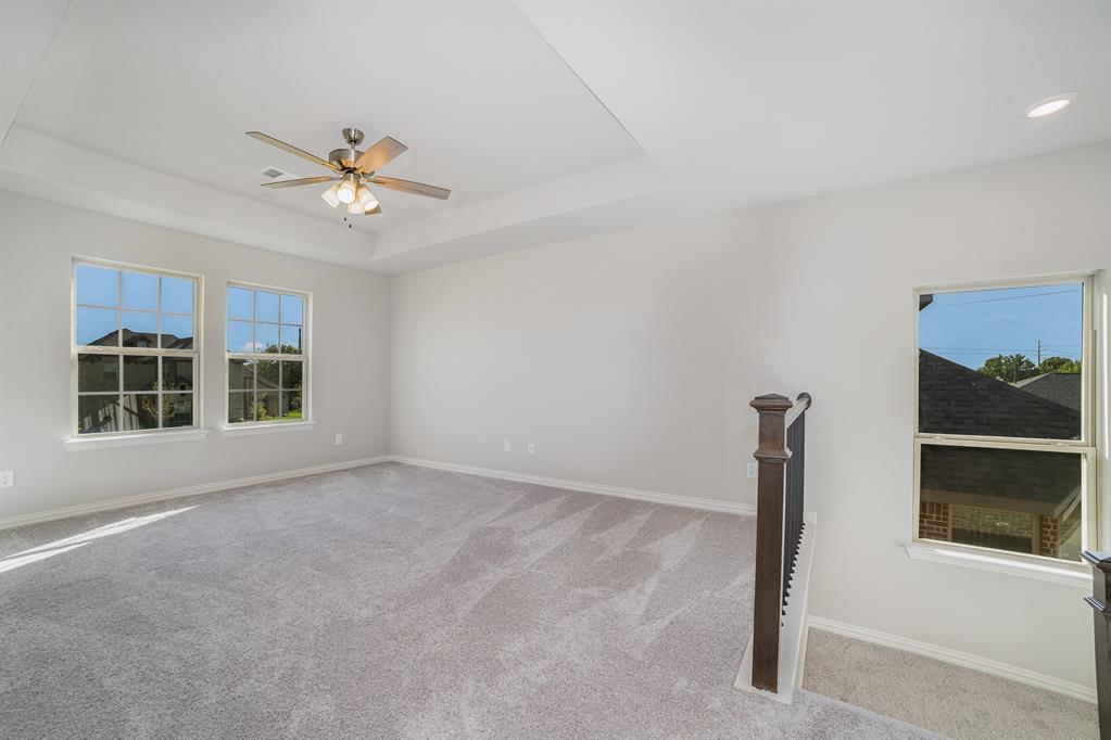 Dustin Manor - Residential