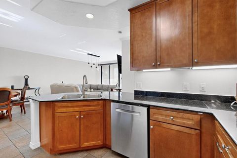 Tiny photo for 330 Las Colinas Boulevard E #1116, Irving, TX 75039 (MLS # 21101058)