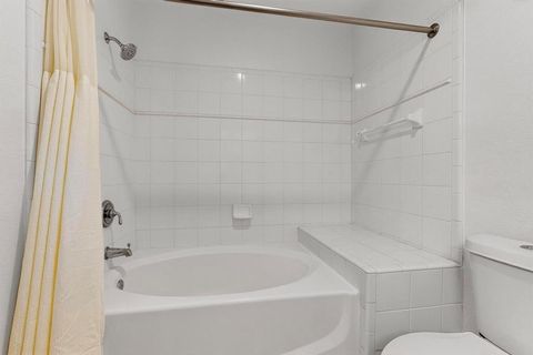 Tiny photo for 330 Las Colinas Boulevard E #1116, Irving, TX 75039 (MLS # 21101058)