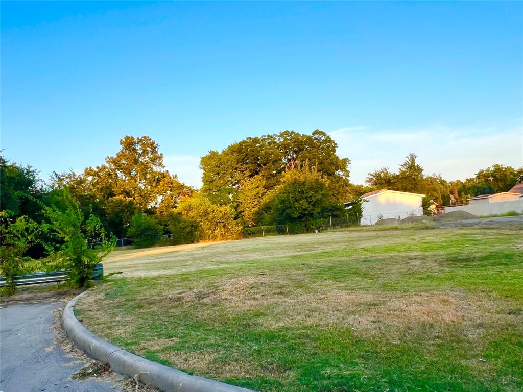 Gilbert Tyler - Land