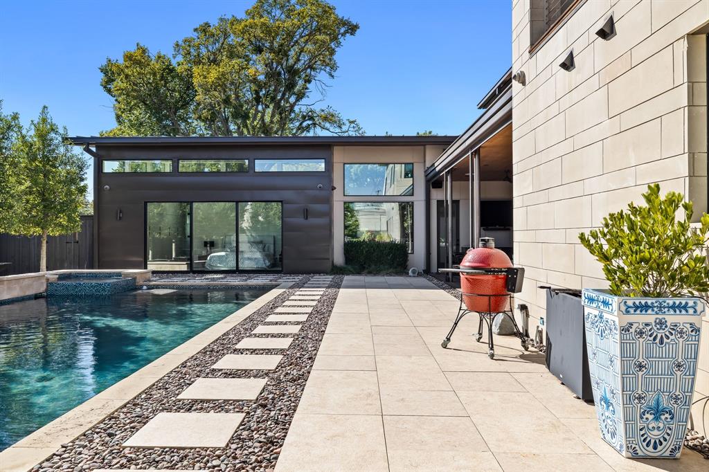 Inwood Road Estates - Residential