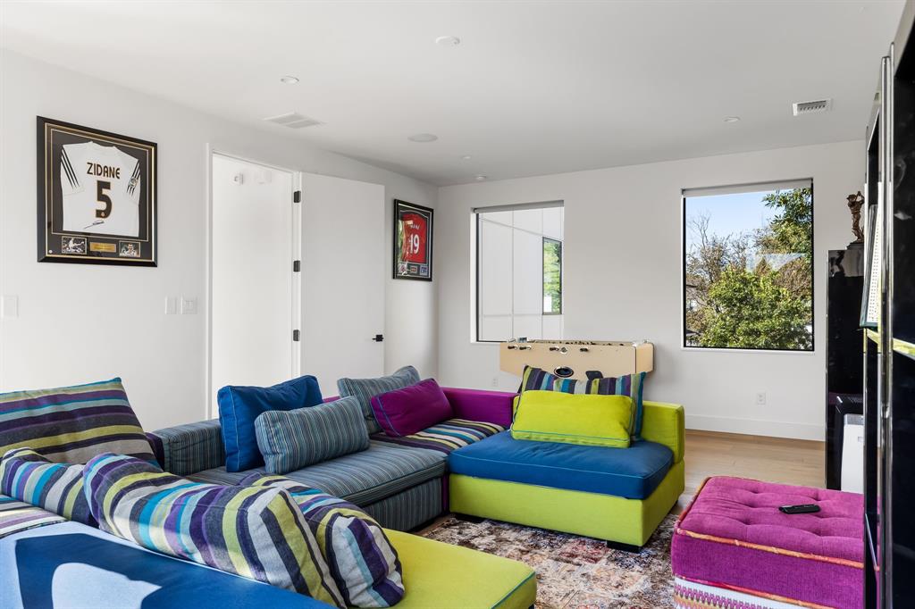 Inwood Road Estates - Residential