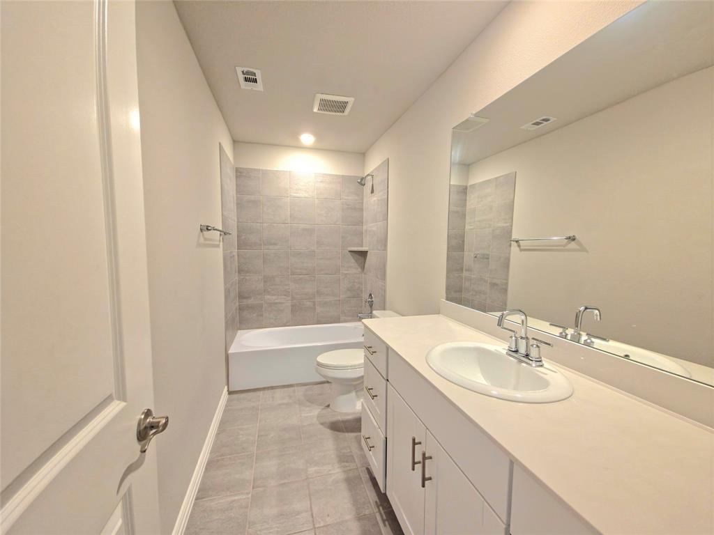 Briarwood Hills Ph 3 - Residential Lease