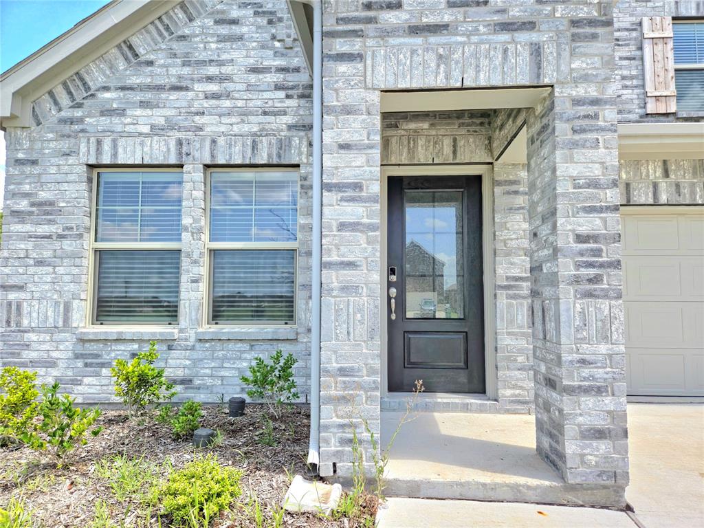 Briarwood Hills Ph 3 - Residential Lease