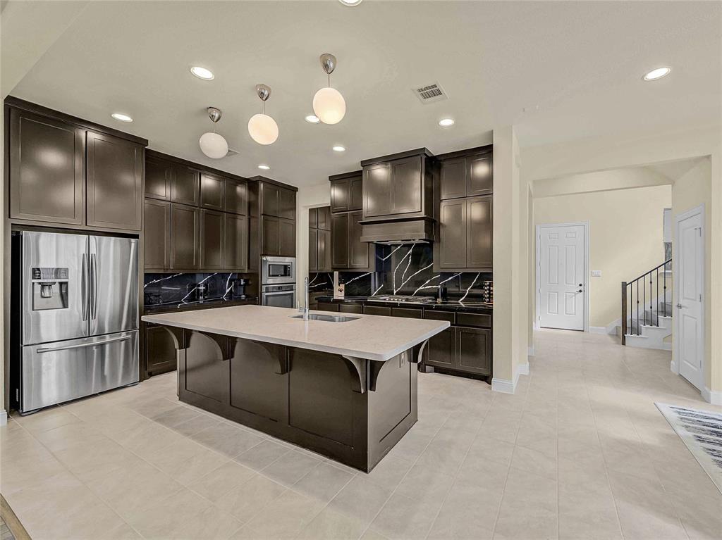 1019 Devonshire Drive