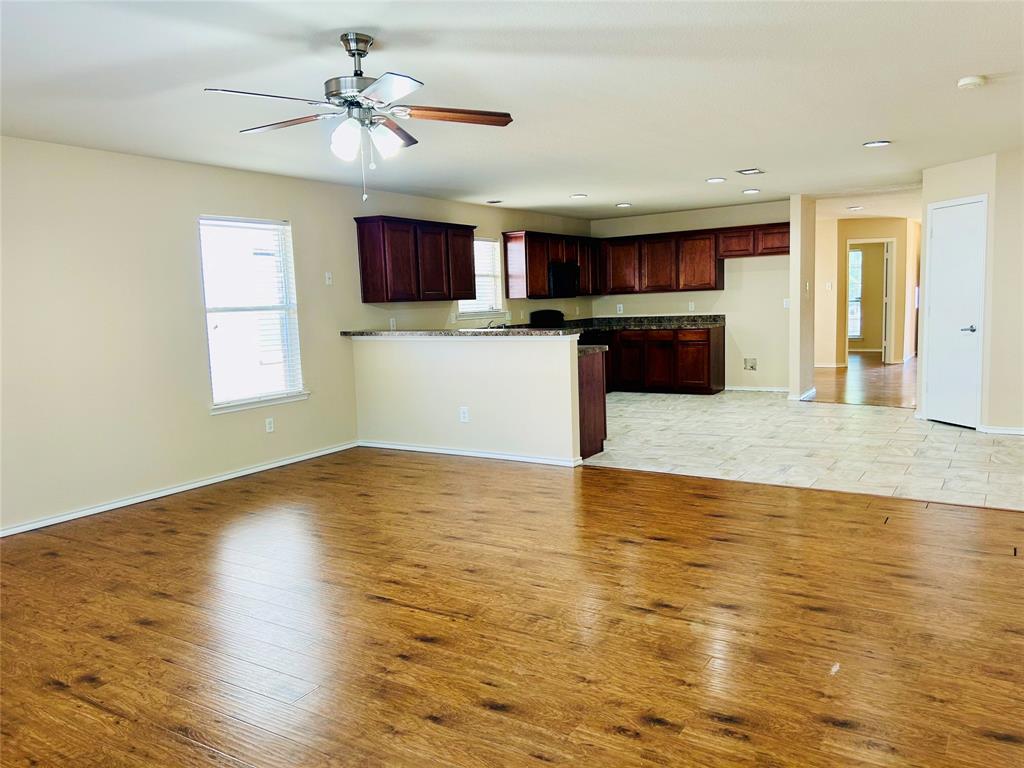 Fossil Hill Estates - Residential Lease