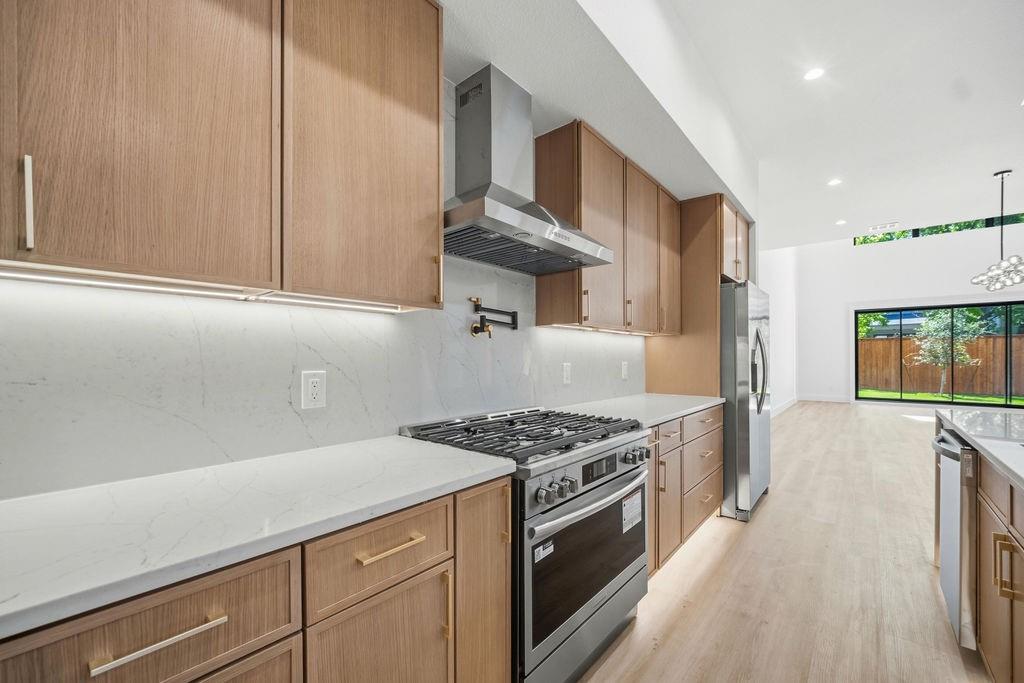 Clifton Place 02 - Residential