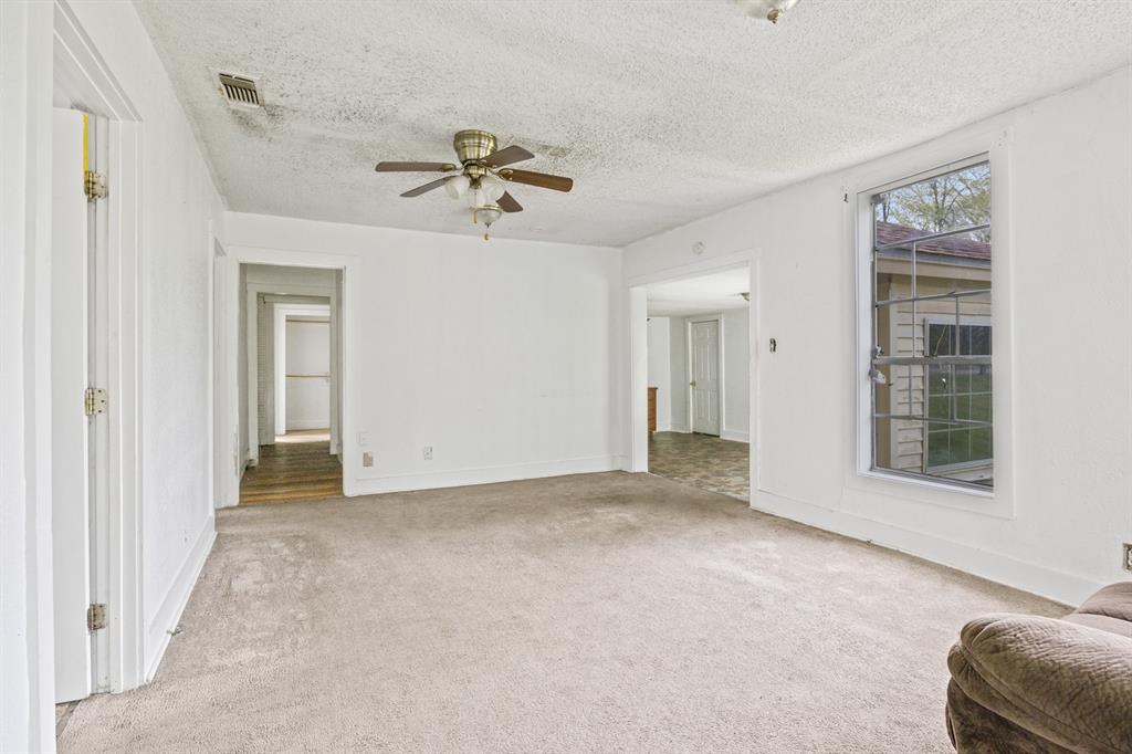 212 Cottonbelt