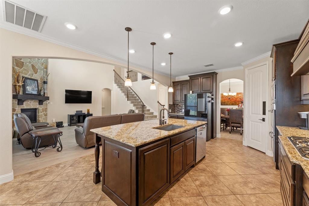 2924 Driftwood Creek Trail